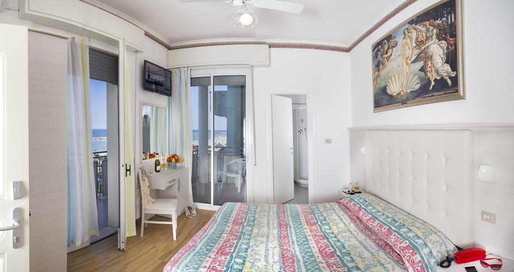 Hotel Titanus Bellaria-Igea Marina Exteriér fotografie