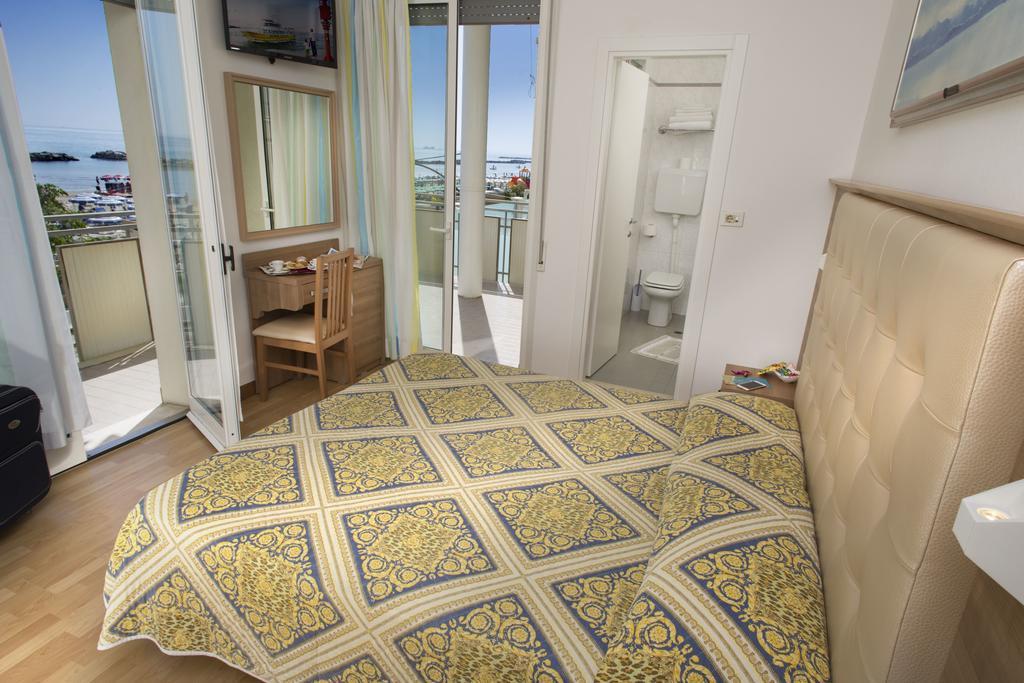Hotel Titanus Bellaria-Igea Marina Exteriér fotografie